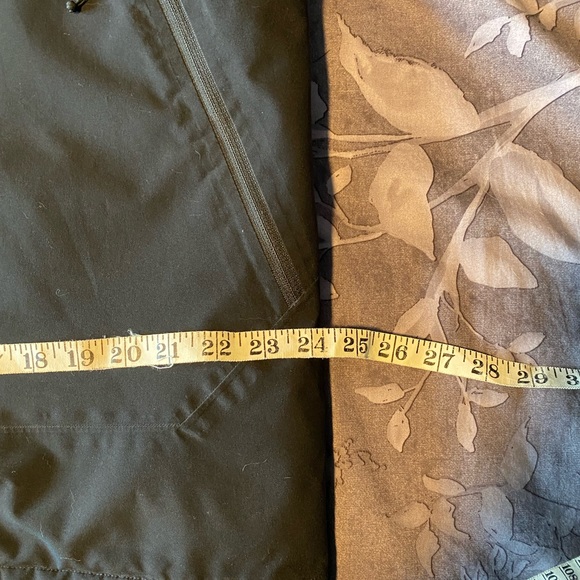 Mens North Face Jacket - Picture 6 of 6